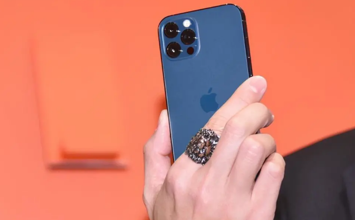 阿荣苹果手机维修分享iPhone12系列重启方法教程 