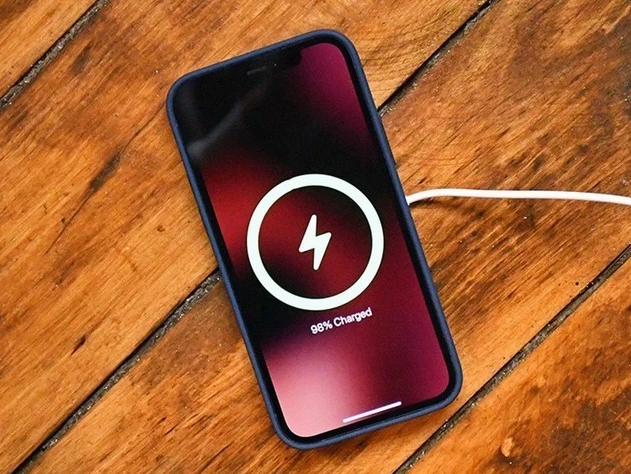 阿荣苹果手机维修分享iPhone 12可以随便充电吗 
